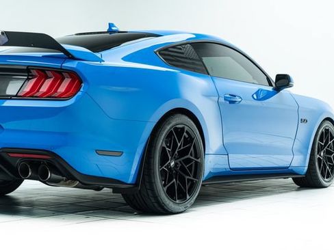Used 2022 Ford Mustang GT Premium w/ GT Performance Package RWD image 13