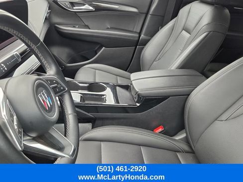 Used 2024 Buick Envision Preferred AWD/4WD image 9