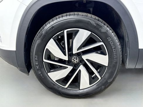 Certified 2025 Volkswagen Atlas SEL AWD/4WD image 31