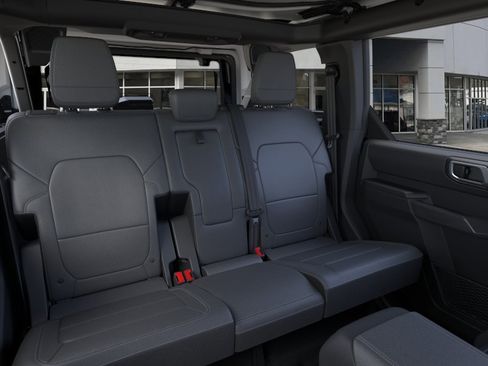 New 2026 Ford Bronco Badlands AWD/4WD image 9