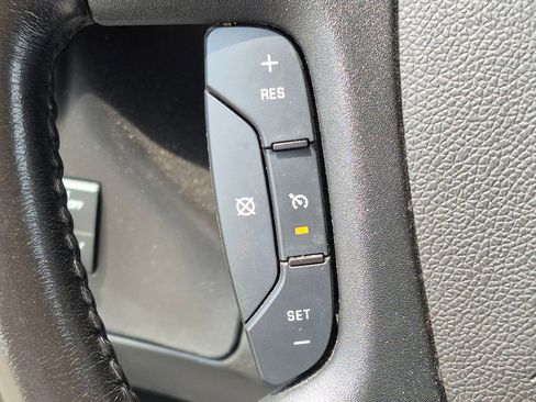 Used 2022 Chevrolet Express 3500 LS RWD image 12