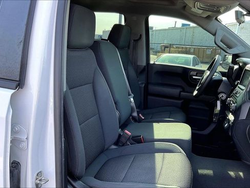 Used 2022 Chevrolet Silverado 1500 Custom image 10