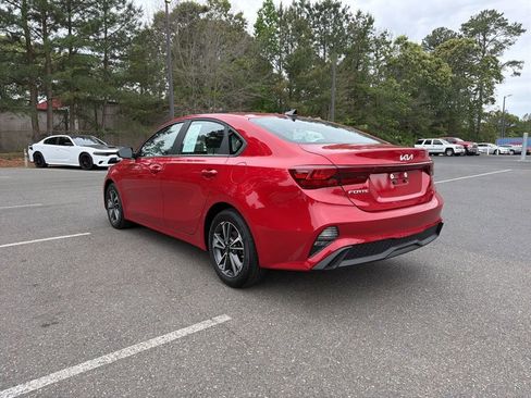 Certified 2024 Kia Forte LXS FWD image 7