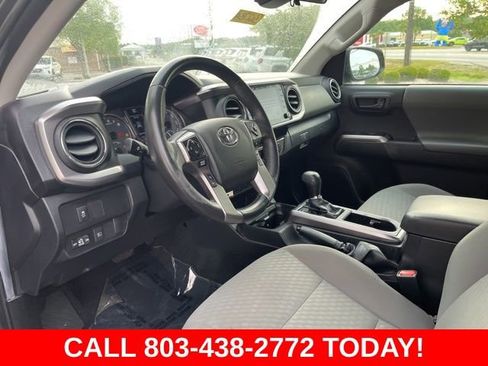 Used 2022 Toyota Tacoma SR5 w/ SR5 Appearance Package (SM) image 6