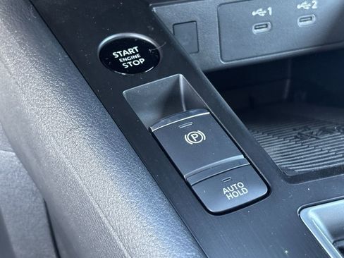 New 2026 Nissan Kicks SV image 19