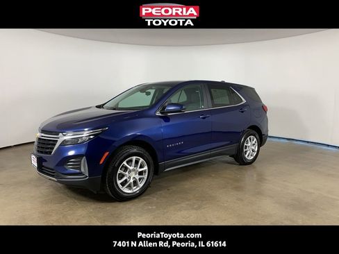 Used 2023 Chevrolet Equinox LT w/ Driver Convenience Package image 1