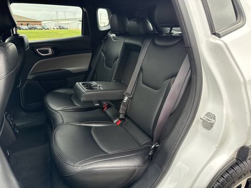 Used 2023 Jeep Compass Limited AWD/4WD image 21