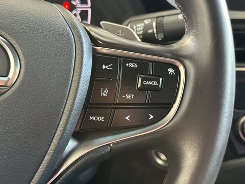 Certified 2025 Lexus ES 350 w/ Accessory Package (Z2) FWD image 30