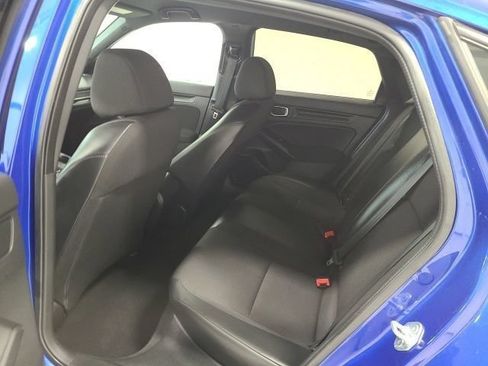 Used 2023 Honda Civic Sport image 17
