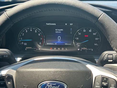 Used 2023 Ford Explorer XLT w/ Equipment Group 202A AWD/4WD image 19