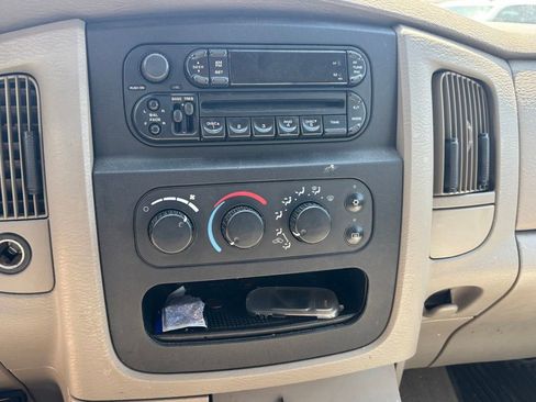 Used 2004 Dodge Ram 1500 Truck SLT w/ Sport Appearance Group AWD/4WD image 16