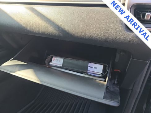 Used 2021 Kia Sorento S image 39