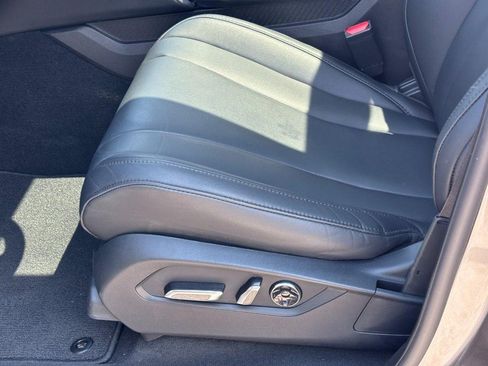 Used 2023 Acura MDX SH-AWD image 16