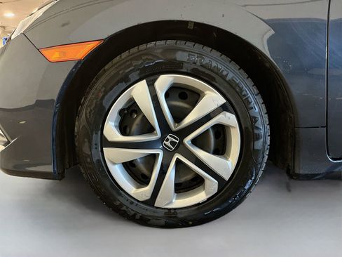 Used 2021 Honda Civic LX image 29