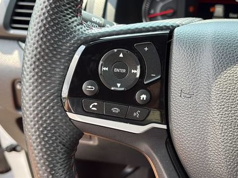 Used 2025 Honda Passport Black Edition image 14