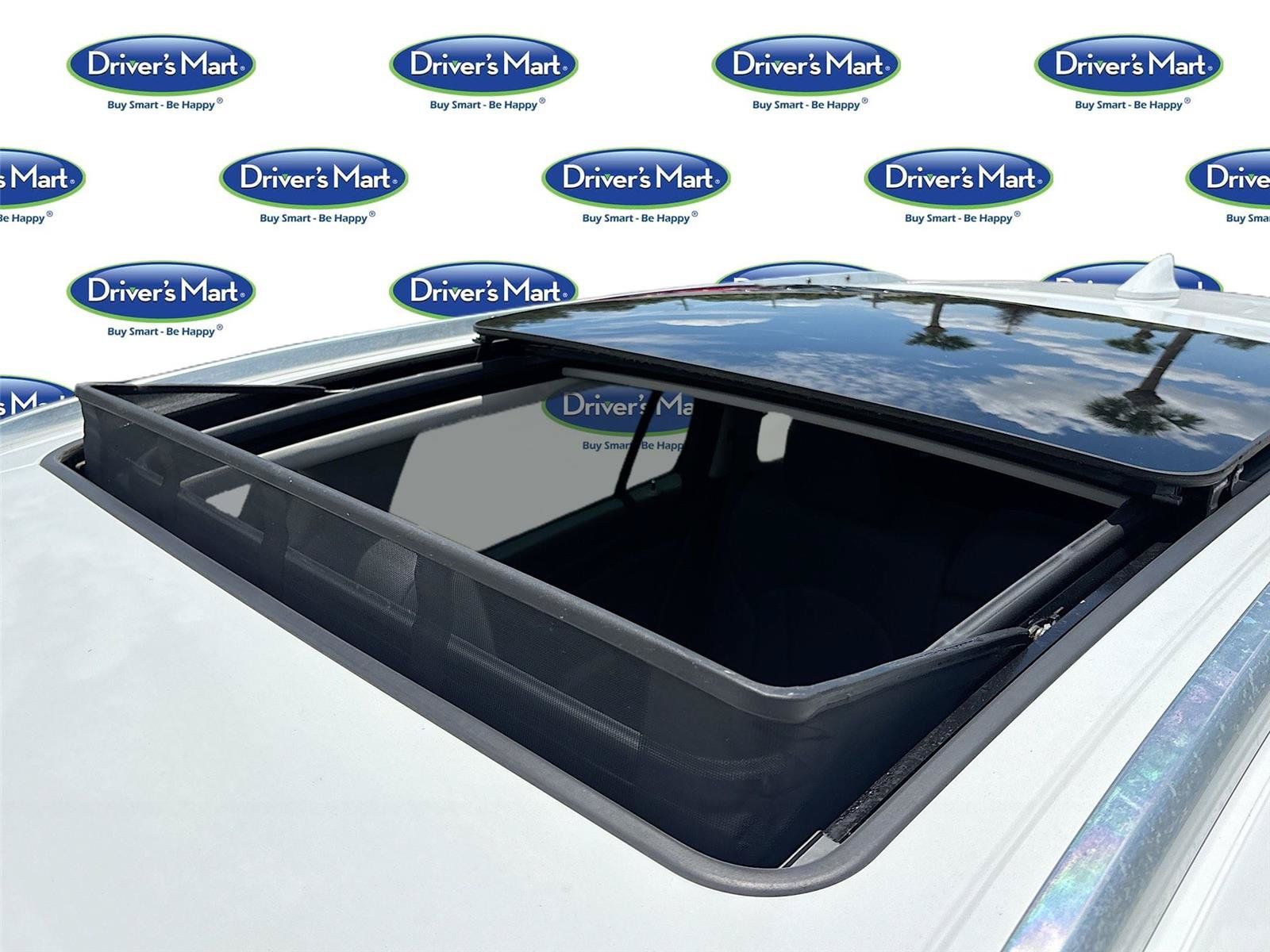 Used 2019 Buick Envision Essence FWD image 22