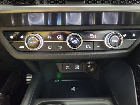 Certified 2025 Acura ADX A-Spec image 20