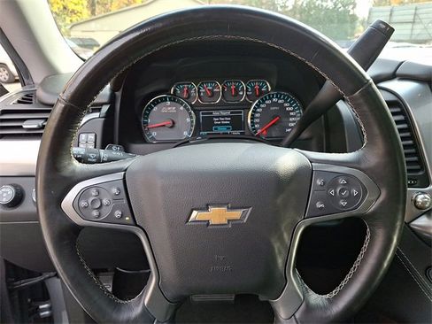 Used 2018 Chevrolet Tahoe LT image 21