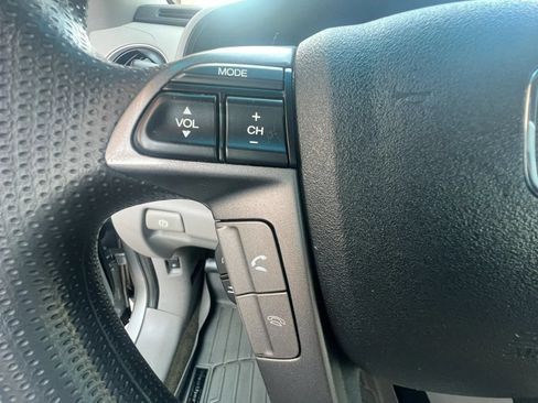 Used 2015 Honda Pilot LX image 18