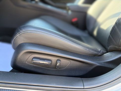 Used 2023 Honda Civic Touring image 18