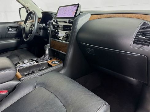 Used 2022 Nissan Armada SL image 35
