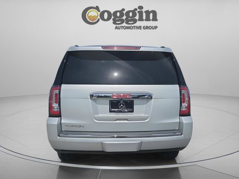 Used 2020 GMC Yukon Denali AWD/4WD image 4