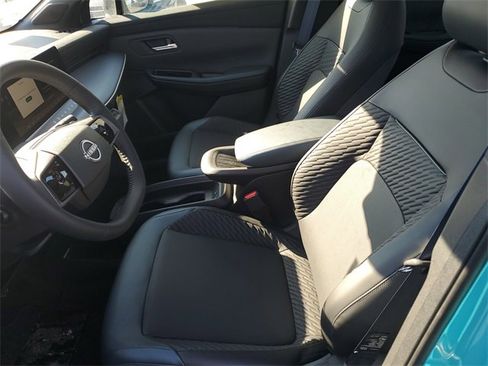 New 2026 Nissan Leaf Platinum+ w/ Cargo Package (Platinum+) image 16