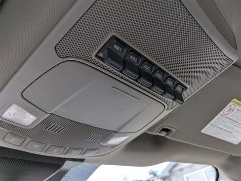 Used 2020 Ford F550 2WD Crew Cab Super Duty image 32