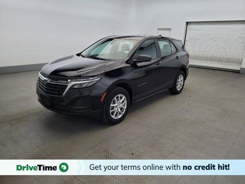 Used 2024 Chevrolet Equinox LS w/ LPO, Floor Liner Package AWD/4WD image 1