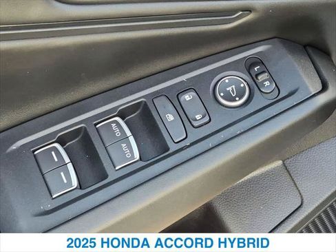 Certified 2025 Honda Accord EX-L image 13