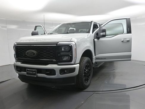 New 2026 Ford F350 XLT w/ XLT Premium Package image 28
