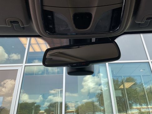 Used 2014 Jeep Cherokee Limited FWD image 20