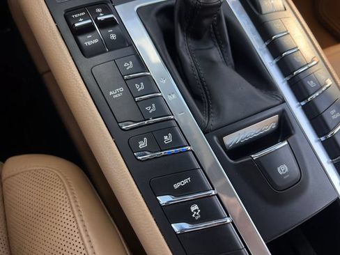 Used 2017 Porsche Macan S AWD/4WD image 24