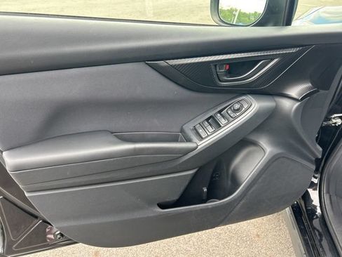 Used 2019 Subaru Crosstrek 2.0i Premium AWD/4WD image 18