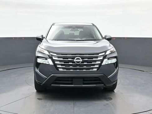 New 2026 Nissan Rogue SV image 2