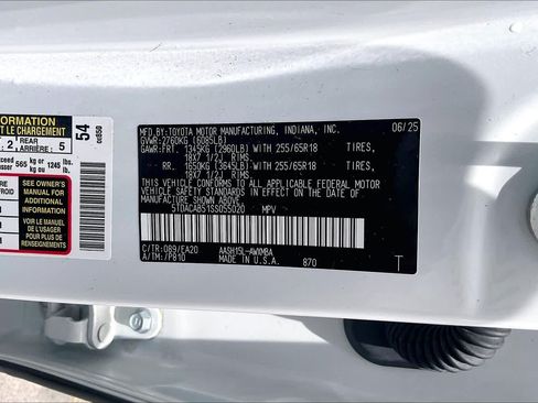 Used 2025 Toyota Grand Highlander AWD Hybrid image 35