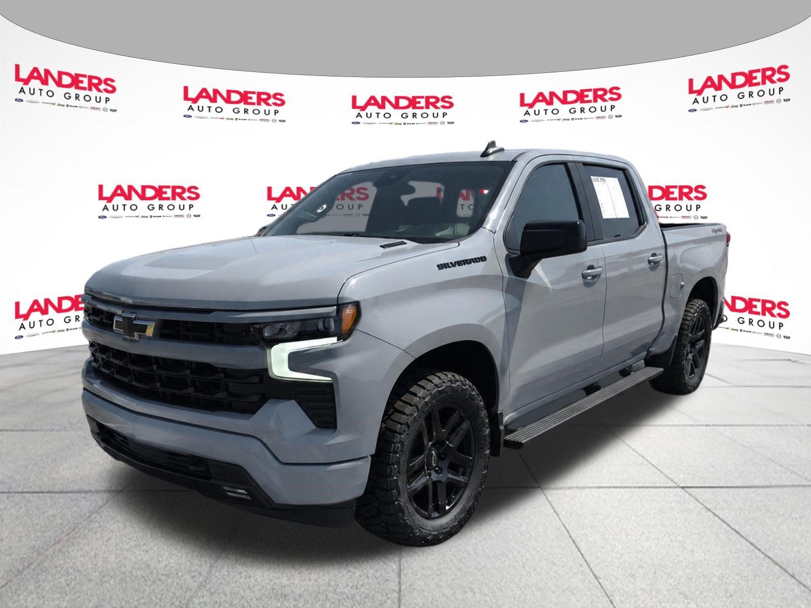 Used 2024 Chevrolet Silverado 1500 RST w/ Dark Appearance Package AWD/4WD image 1