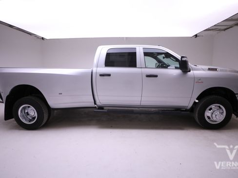 New 2026 RAM 3500 Tradesman image 6