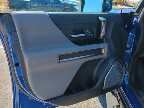 Used 2024 GMC Hummer EV 3X image 13