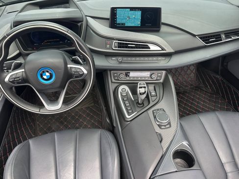 Used 2019 BMW i8 Roadster AWD/4WD image 14