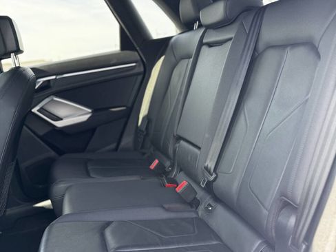 Used 2020 Audi Q3 2.0T Premium w/ Convenience Package image 13