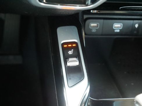 Certified 2023 Kia Sorento SX AWD/4WD image 28