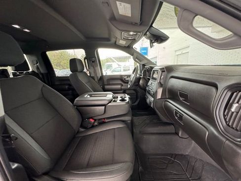 Used 2024 Chevrolet Silverado 2500 Custom w/ Custom Convenience Package image 16