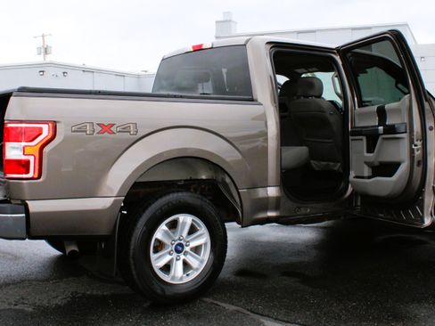 Used 2018 Ford F150 XLT AWD/4WD image 12