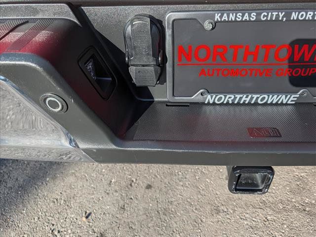 Used 2023 Ford F150 King Ranch w/ Equipment Group 601A High AWD/4WD image 24