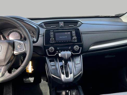 Used 2018 Honda CR-V LX image 6