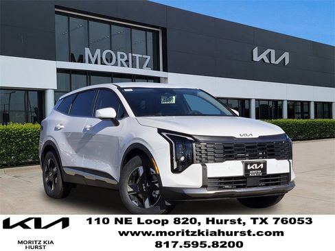 New 2026 Kia Sportage LX image 1