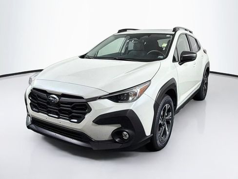 Used 2025 Subaru Crosstrek 2.5i Premium AWD/4WD image 3