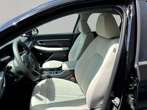 Certified 2026 Hyundai Sonata SE FWD image 21