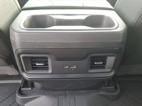 New 2026 Chevrolet Silverado 1500 LT w/ Texas Edition Plus RWD image 18
